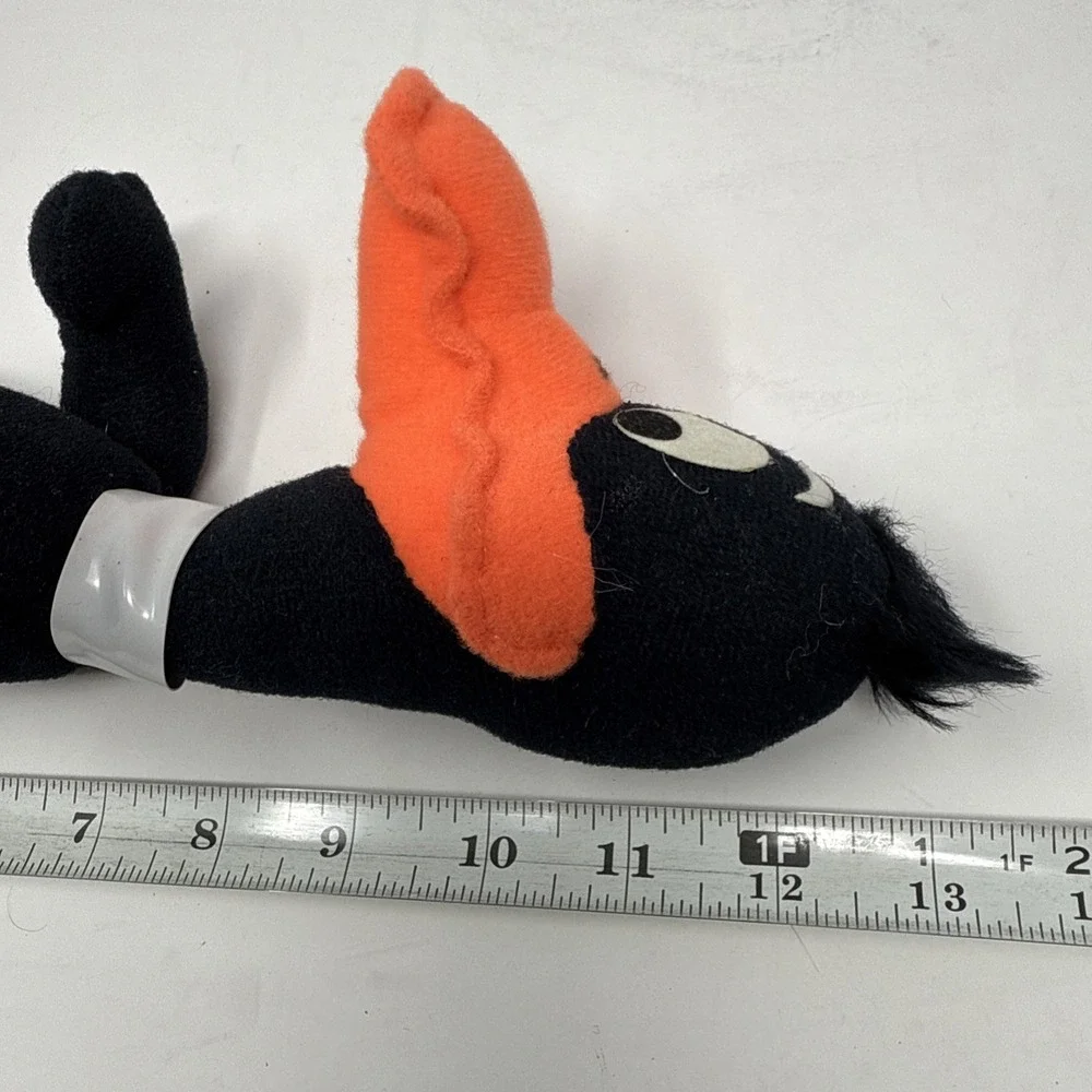 VTG Daffy Duck  1971 Warner Brothers 13 inch Plush Mighty Star Looney Tunes Read